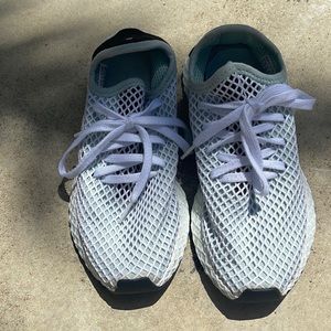 Adidas “DEERUPT” Size 7.5
